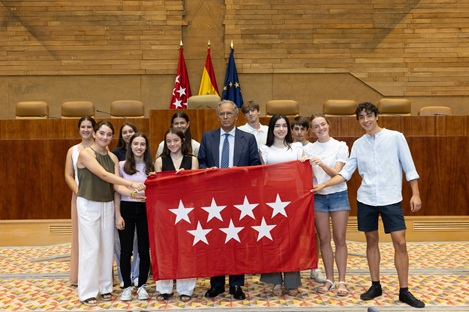 Este programa está destinado a jóvenes de 15 o 16 años para consolidar una Comunidad Iberoamericana entre todos los países de habla hispana
